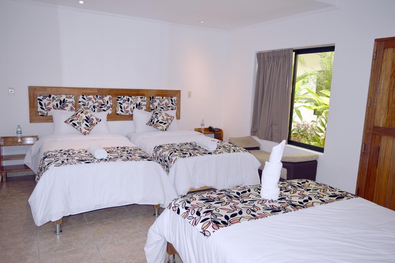 Hotel Jungle House Икитос Экстерьер фото