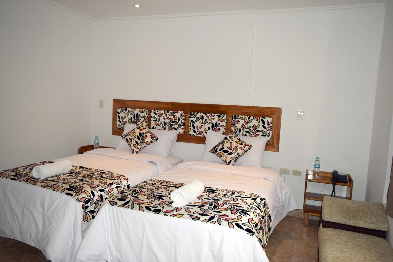 Hotel Jungle House Икитос Экстерьер фото